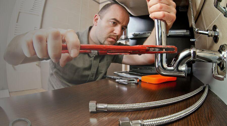 Expert burst pipe repair services in Pineville, AR